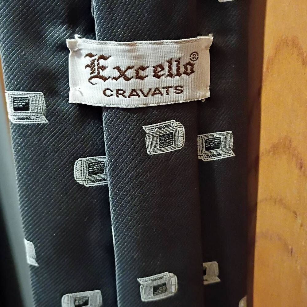 Vintage PC Computer Tie by Excello Cravats - Picture 8 of 12